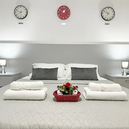 Palmbeach Finikoudes - 1min To Appartement *