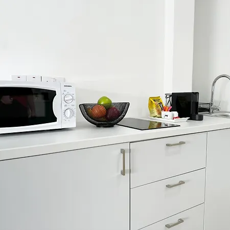 Palmbeach Finikoudes - 1min To * Λάρνακα