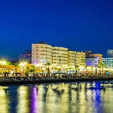 Palmbeach Finikoudes - 1min To 아파트