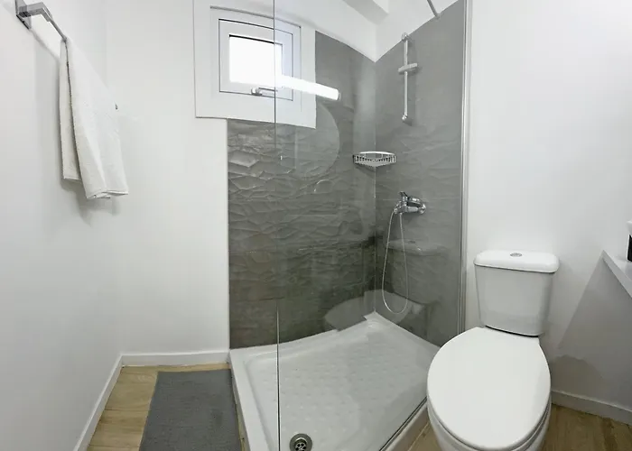 Palmbeach Finikoudes - 1min To Apartmán Larnaca